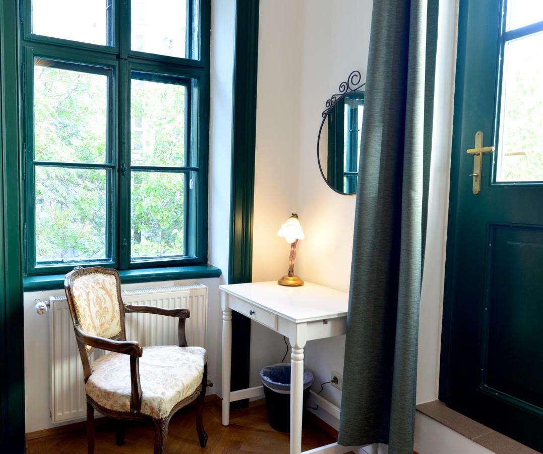 Quiet&green, With Terrace Apartment Wien